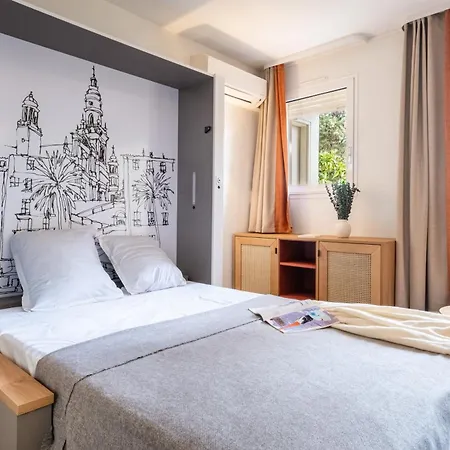 Aparthotel Pierre & Les Citronniers Menton