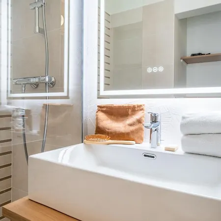 Pierre & Les Citronniers Apart Otel 3*