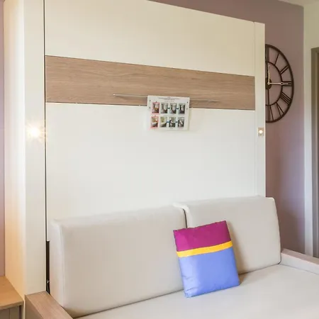 מלון דירות Pierre & Les Citronniers